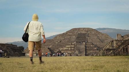 Video thumbnail: Crossing South Teotihuacan Pyramids
