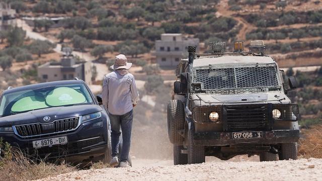 U.S. condemns Israeli settler siege of homes in West Bank