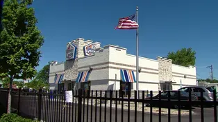 Ask Geoffrey: White Castle Inspired by Chicago Water Tower?