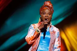 Angélique Kidjo Sings Help Me