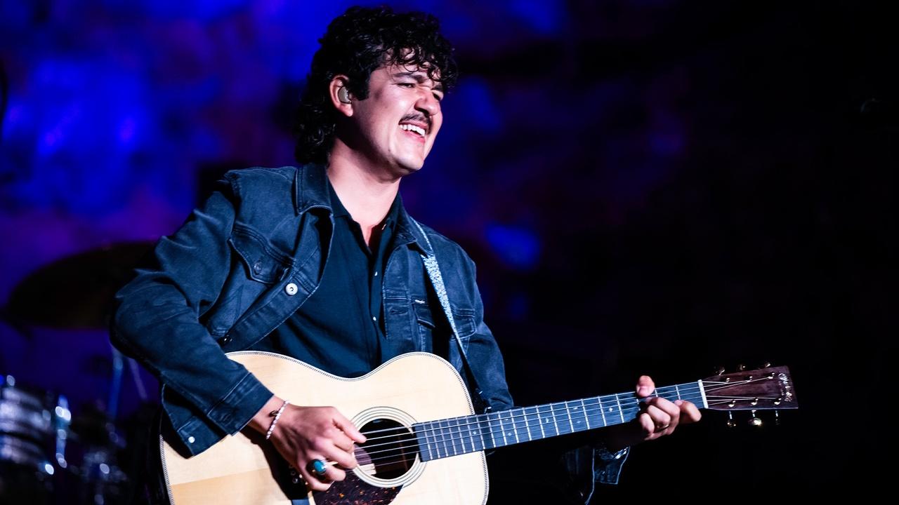 The Caverns Sessions Flatland Cavalry airing Sat, Oct 31 11:30 pm