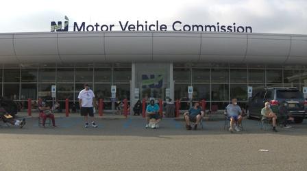 Hundreds brave massive lines at Motor Vehicle Commission