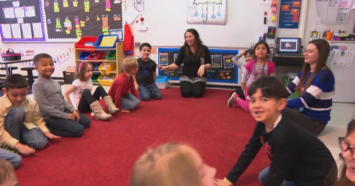Golden apple awards for excellence in teaching & leadership | golden apple 2018 fellow: erica barraza | season 2018