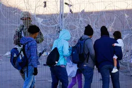 Biden visits El Paso amid criticism of migration policy