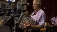 Leon Olsen Show/Singing Slovenes
