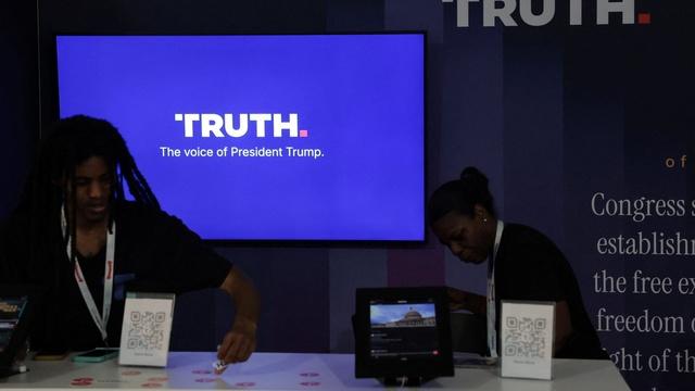 Paid early access to Trump's posts raises questions