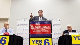 Video thumbnail: KPBS Roundtable Roundtable: Battle For The House