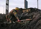 Russian airstrikes bombard Ukraine as ground forces advance