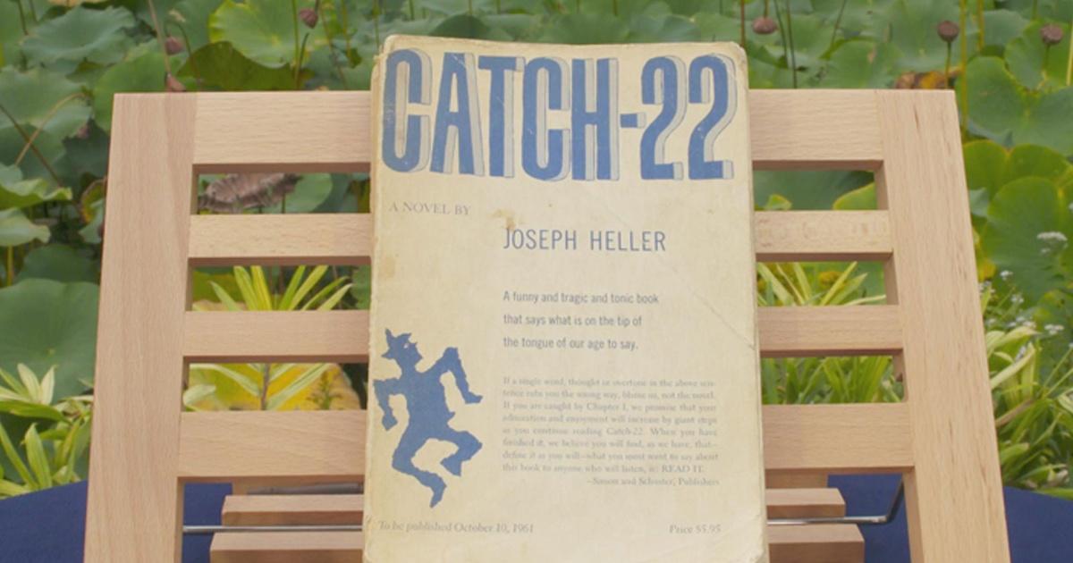 Antiques Roadshow | Appraisal: 1961 Joseph Heller-inscribed Catch 22 Book |  Season 26 | Episode 10 | WTIU PBS