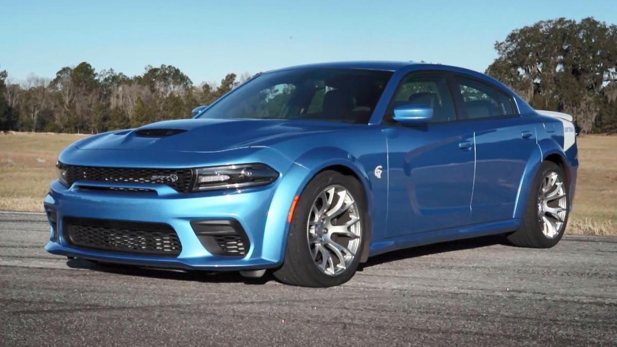 Dodge Charger SRT Hellcat Widebody & Toyota Highlander | MotorWeek ...