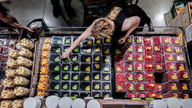 News Wrap: Inflation sees biggest increase since 2024