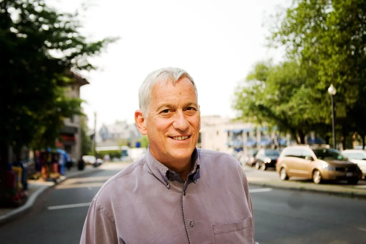 Walter Isaacson