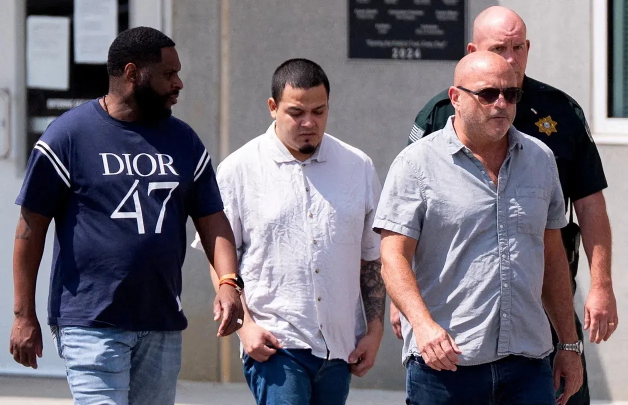 News Wrap: ICE seeks to deport Abrego Garcia to Uganda