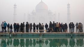 Video thumbnail: PBS NewsHour What's behind extreme air pollution in India