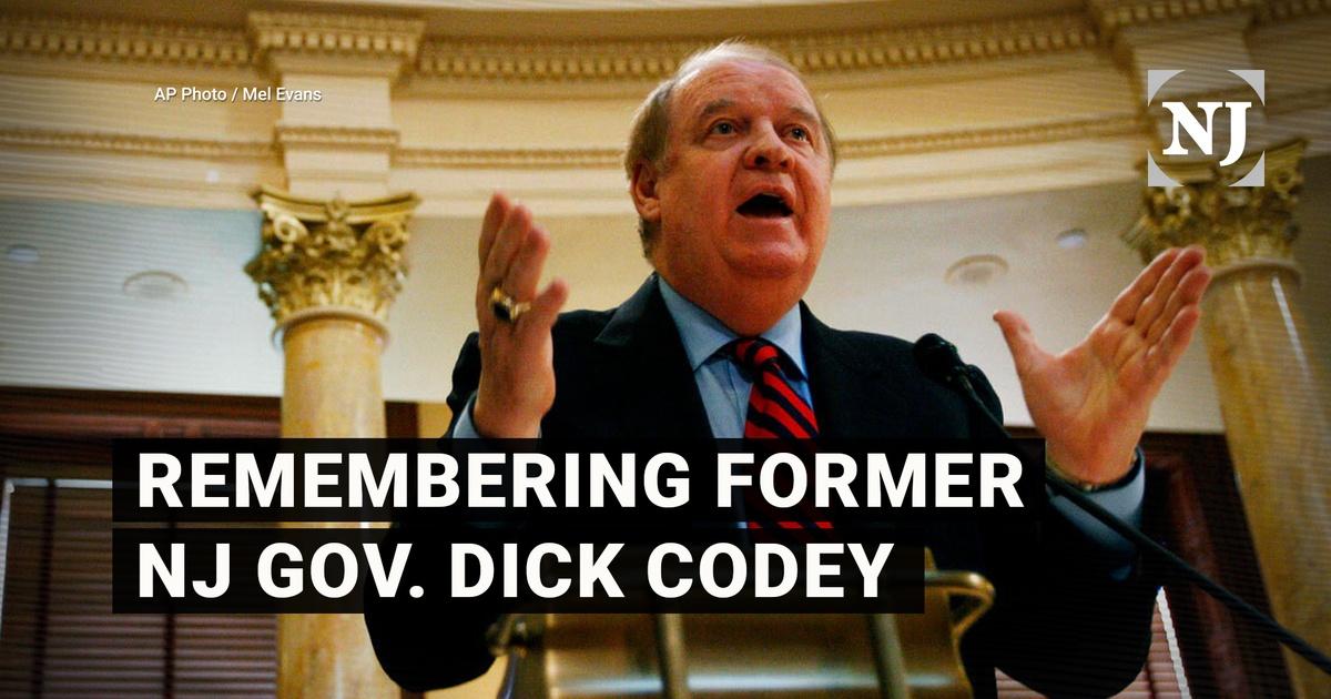 NJ Spotlight News | Mourners gather, former Gov. Codey’s body lies in ...