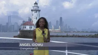 Chicago Fireboat Offers Air and Water Show Tours