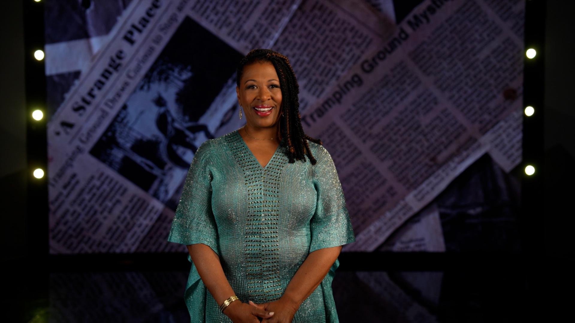 Host of NC Weekend Deborah Holt Noel.