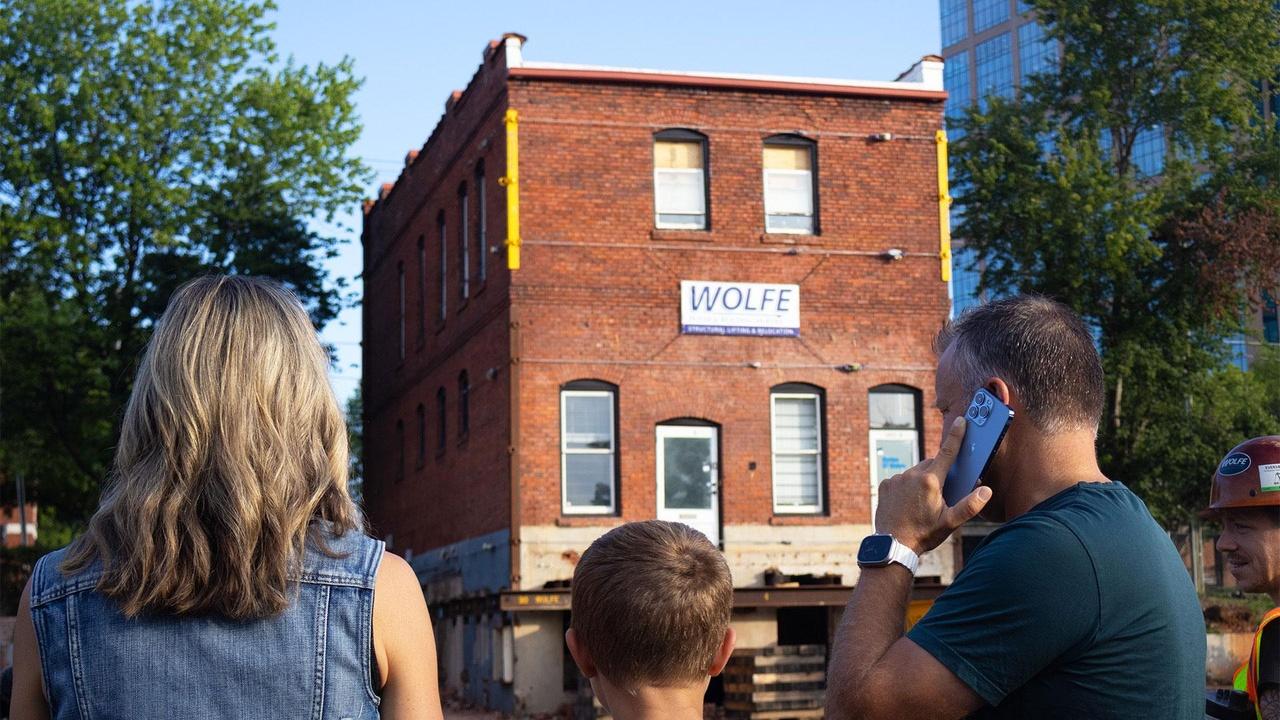 Fork & Hammer History on the Move airing Thu, Jun 18 11:00 am