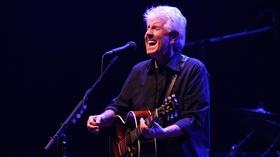 Video thumbnail: PBS NewsHour Graham Nash mines his catalog for some personal performances