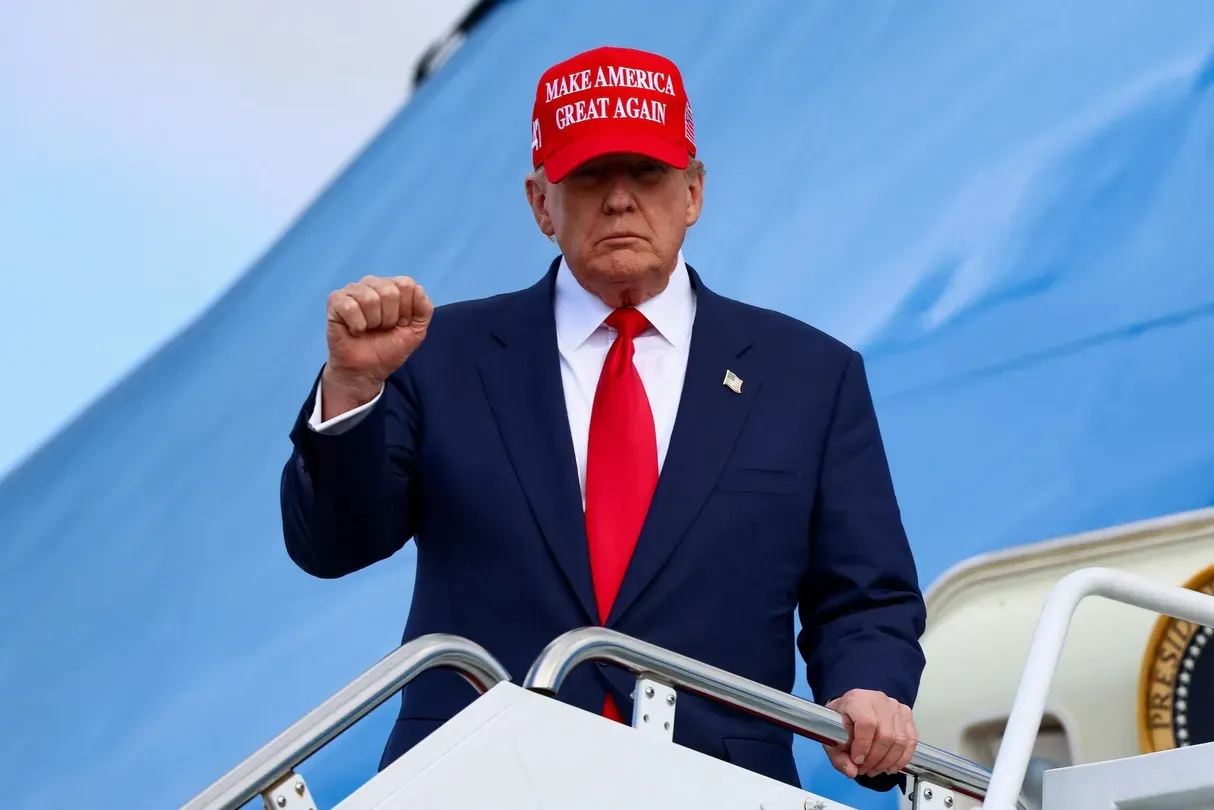 News Wrap: Trump cuts number of refugees allowed into U.S.