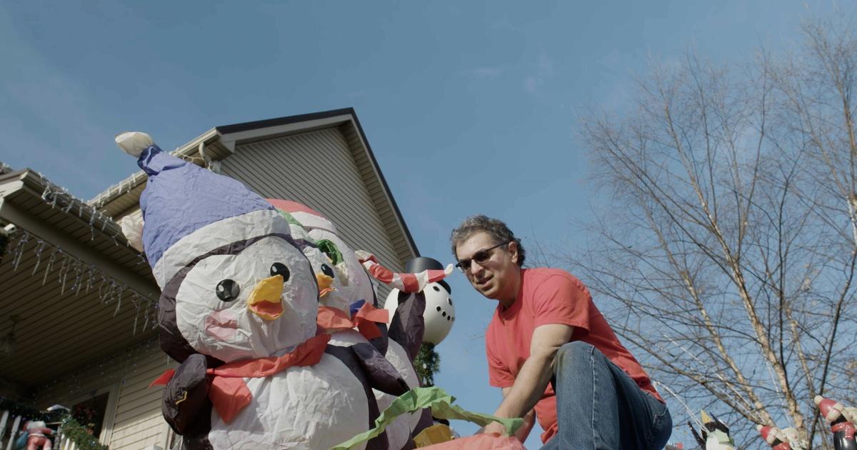 Wpsu shorts | christmas on display