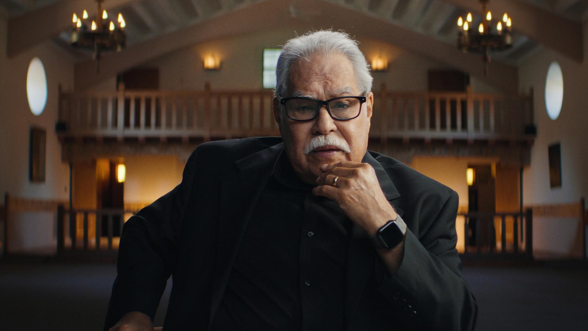Discover filmmaker and playwright Luis Valdez, a founding figure of the Chicano Movement.