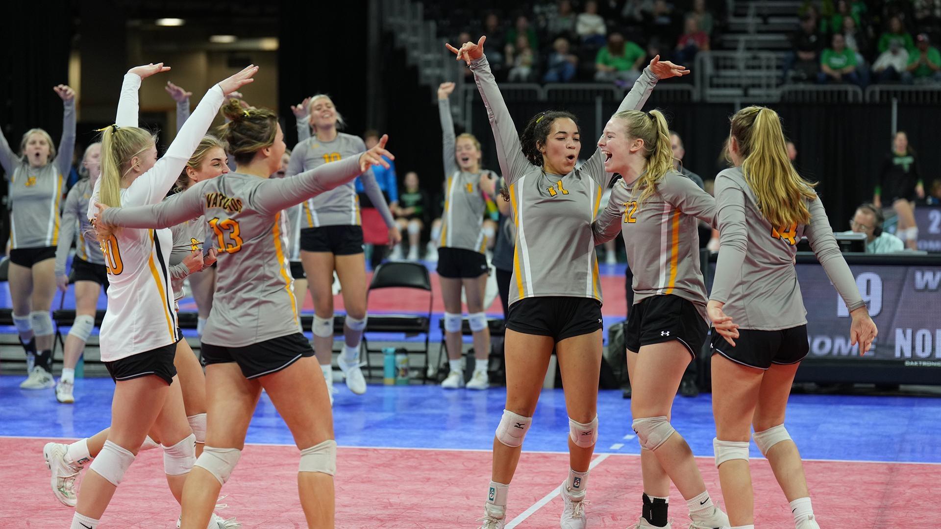 High School Activities 2022 B Volleyball Northwestern