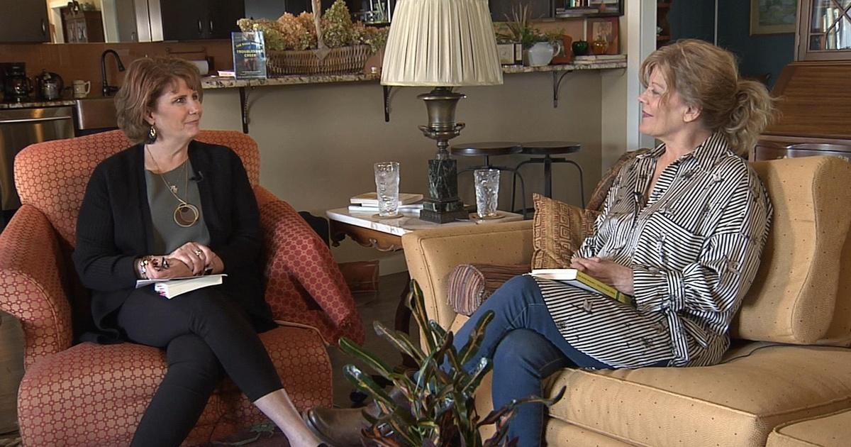 Write Around the Corner-Kim Michele Richardson