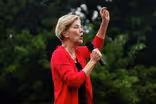 Warren jumps into the lead in new Iowa poll