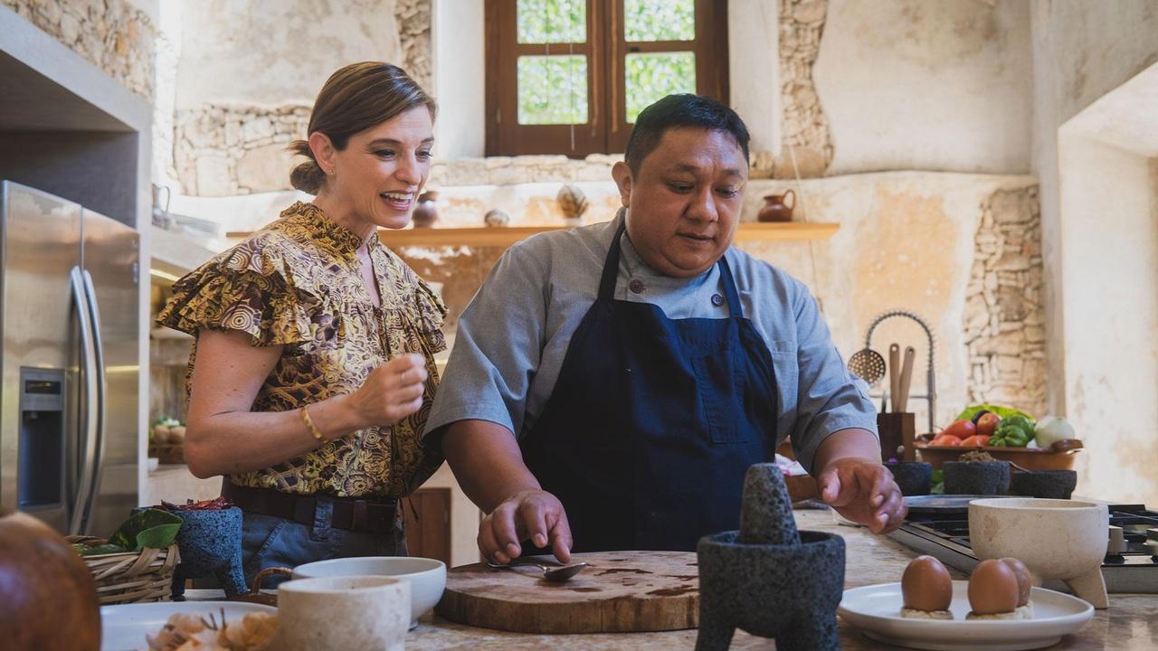 Pati's Mexican Table Ode to the Egg airing Tue, Sep 1 8:00 am