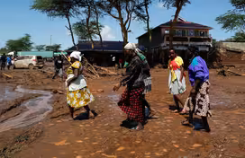 News Wrap: At least 45 killed by flooding in western Kenya