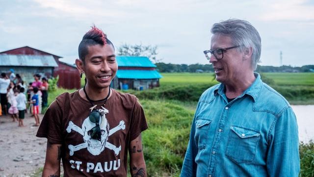 Yangon, Myanmar: Punk Rock Buddha