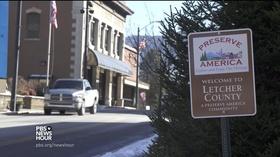 Video thumbnail: PBS NewsHour How this Appalachian arts institution keeps community alive