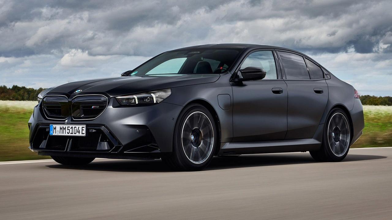 MotorWeek | 2025 BMW M5 & 2025 Toyota Crown Signia