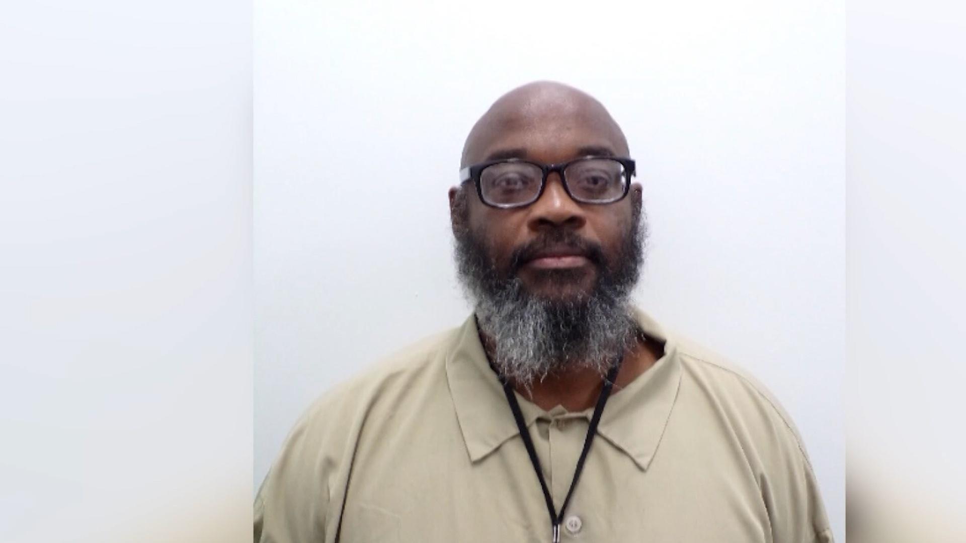 Lawmaker Wants to End Re-entry Program