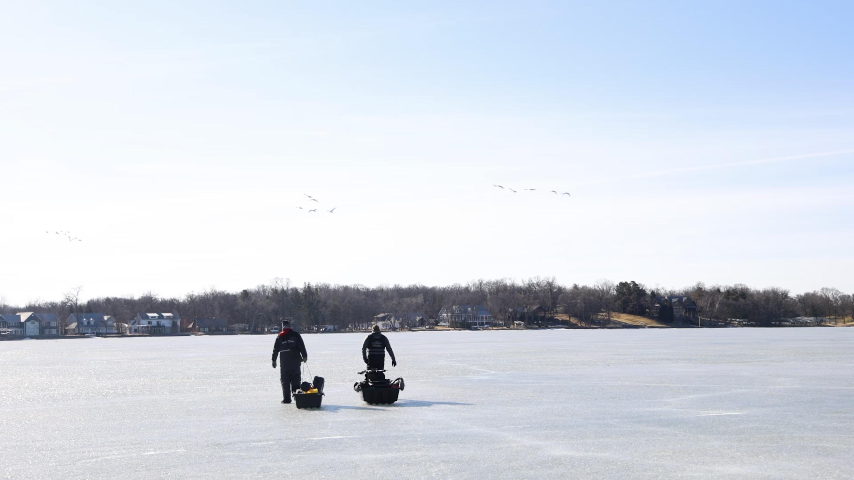 Host Bret Amundson joins Drake Herd to go ice fishing and Barry Thoele raises native minnows.
