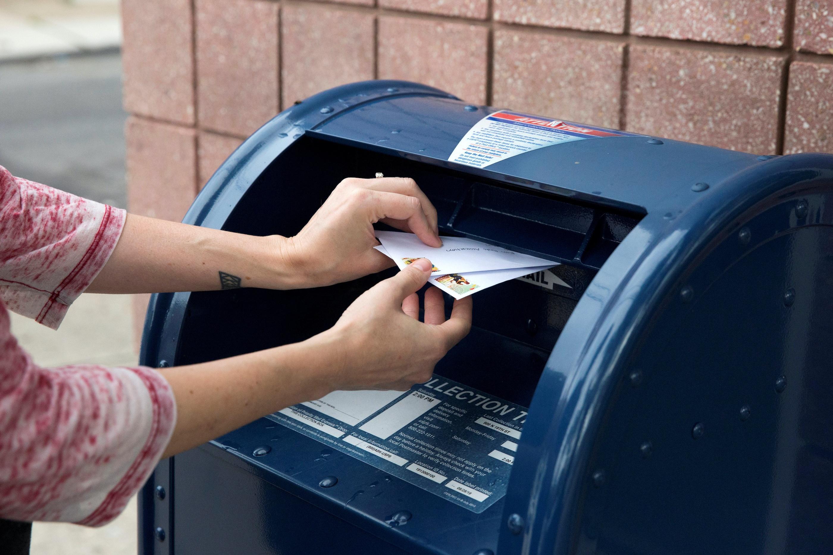 An election expert answers viewer questions about voting