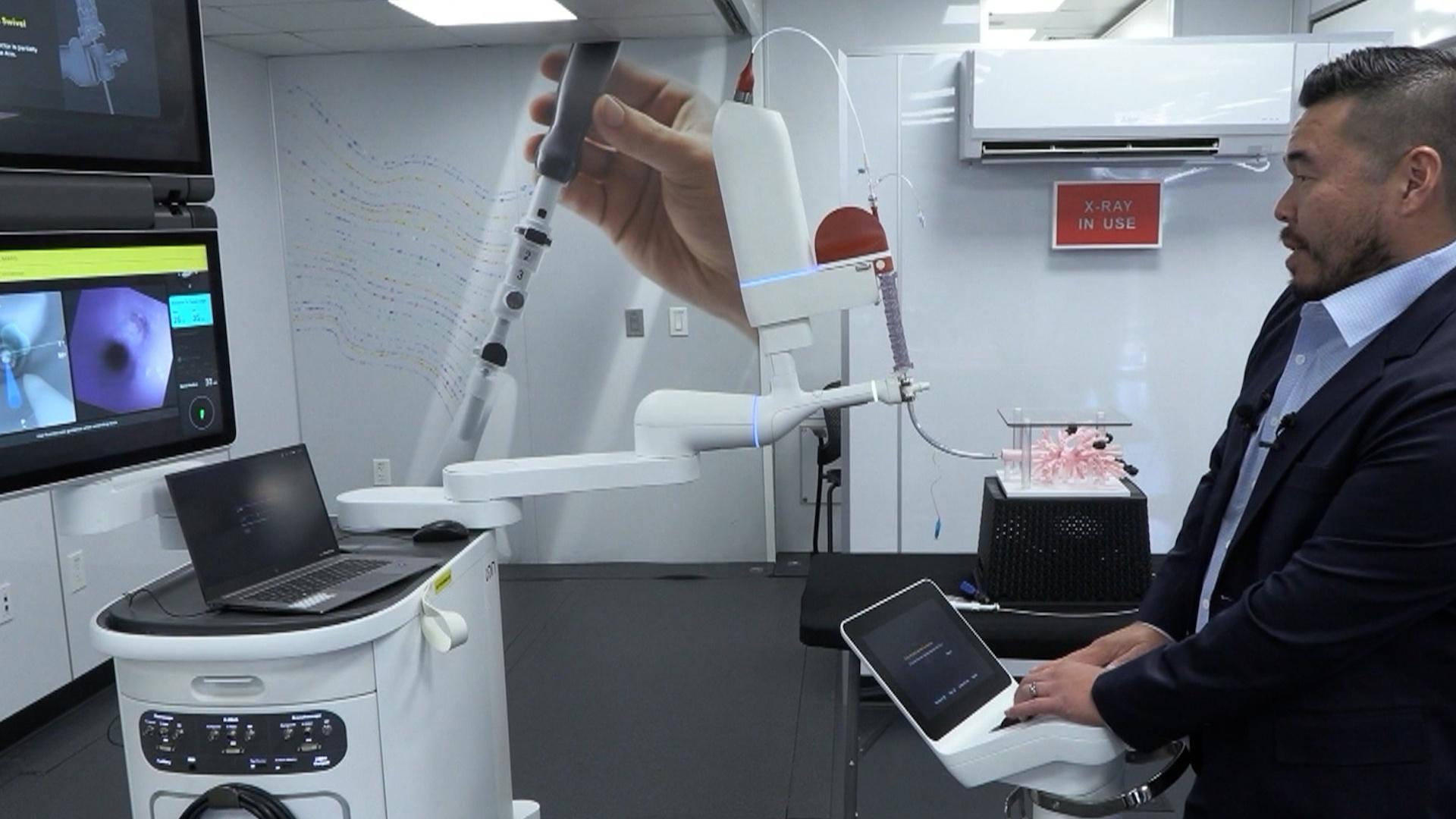 New Lung Cancer Treatment Combines Diagnosis, Surgery