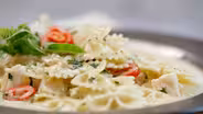 Creamy Lemon Lobster Pasta