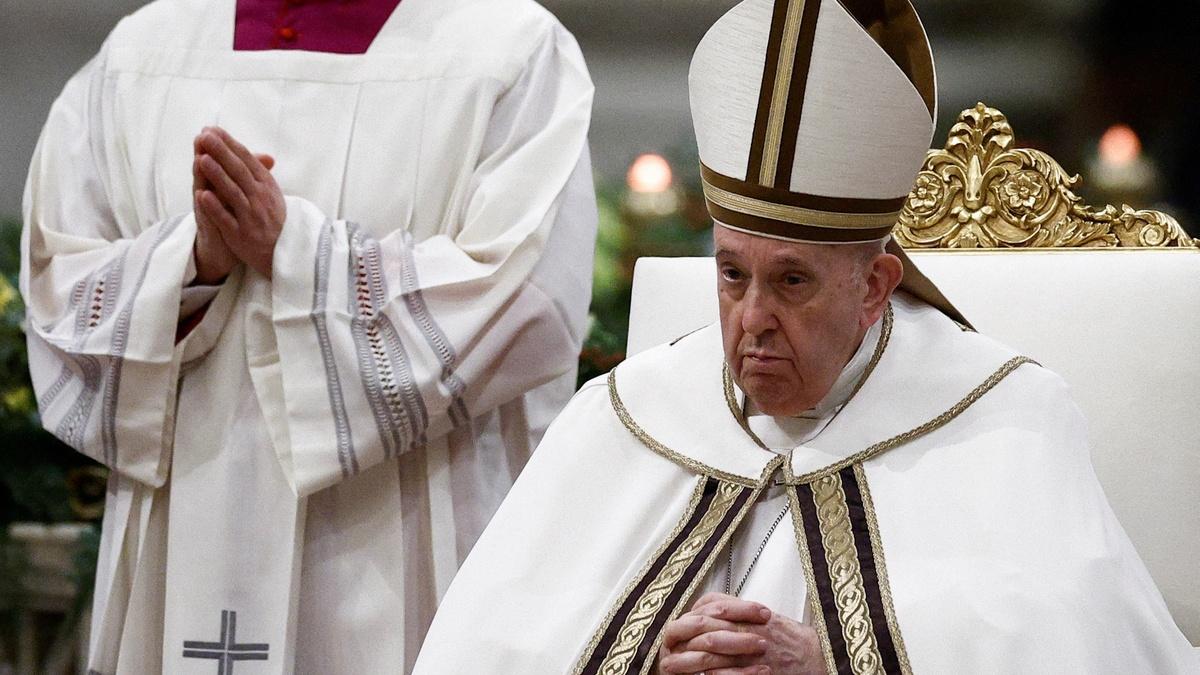 Pope says laws that criminalize homosexuality are 'unjust' | PBS ...