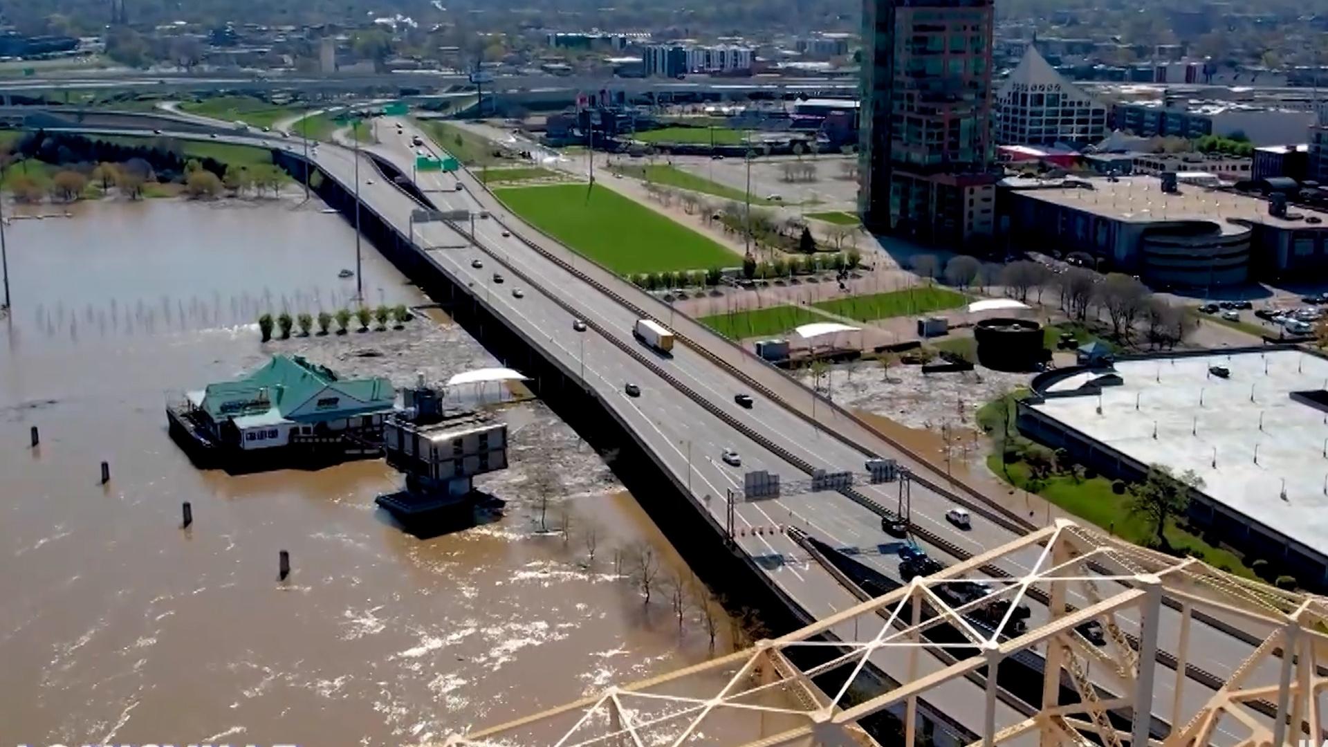 Ohio River to Crest Soon in Louisville