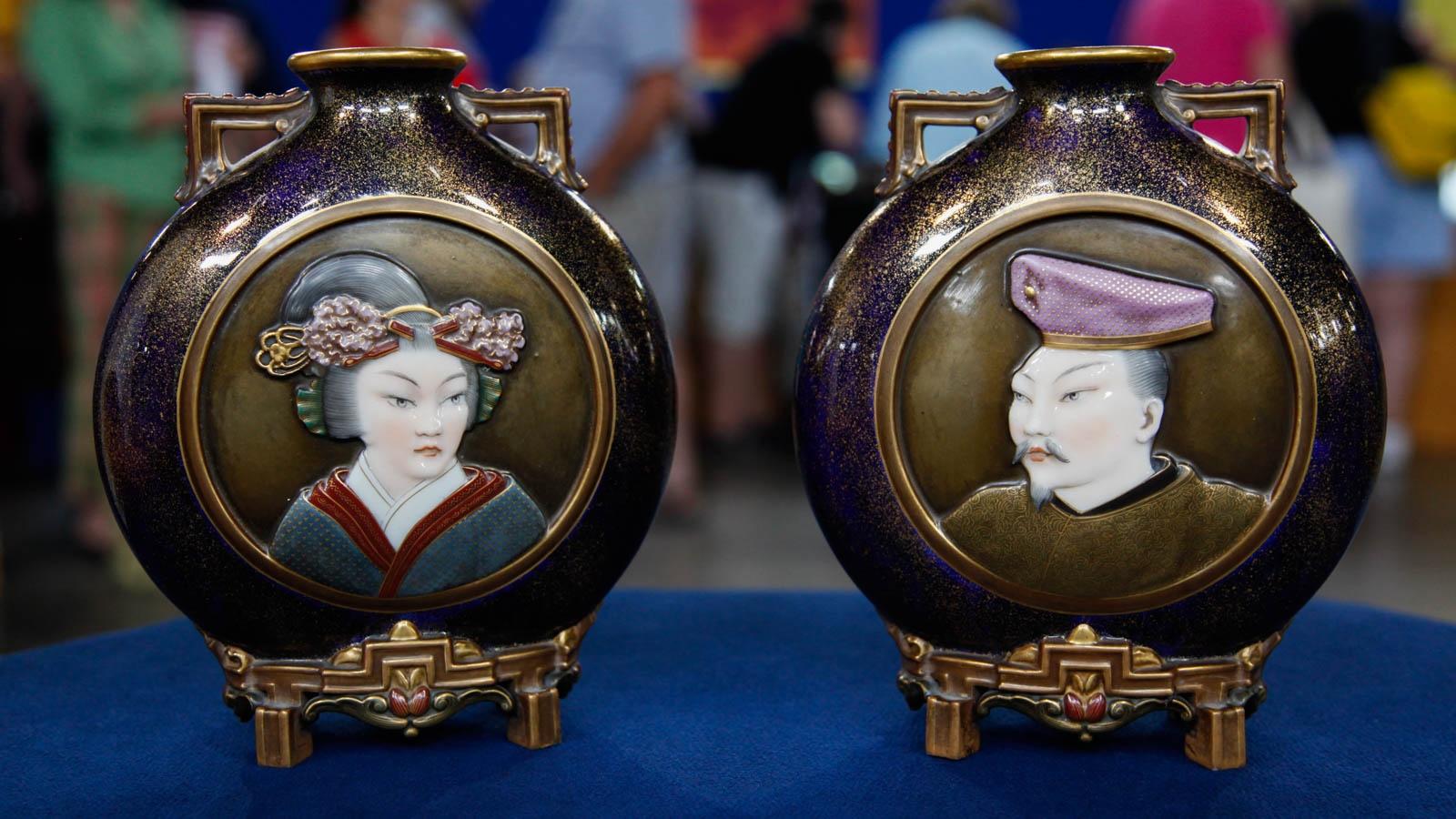 Appraisal: 1873 Royal Worcester Japonisme Flask Vases | Watch