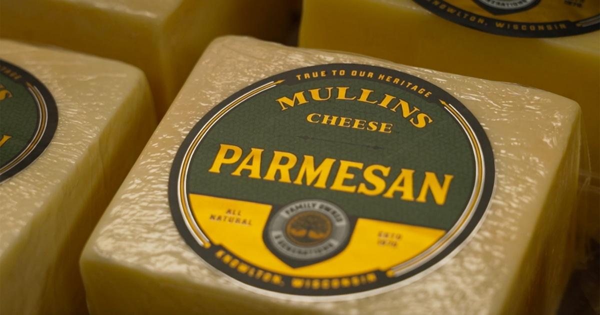 Wisconsin Foodie Mullins Cheese, Knowlton House Distillery Season