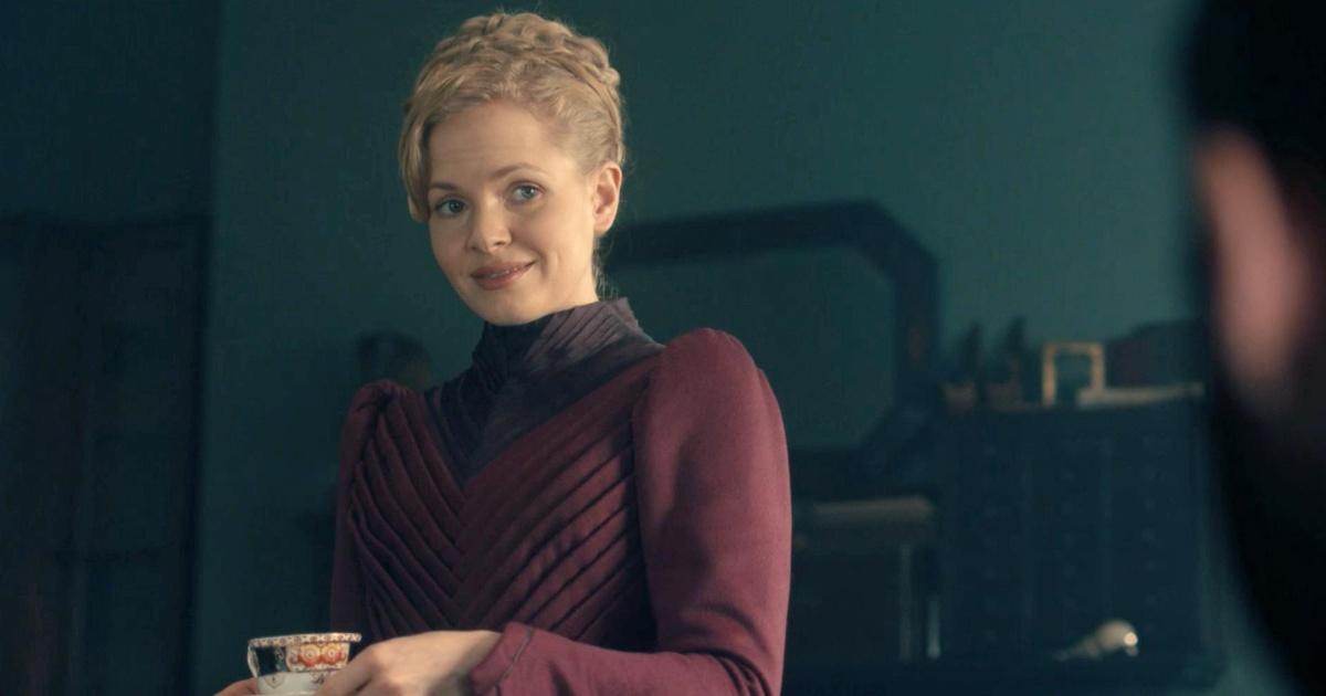 Miss Scarlet | Who is Eliza? | Season 1 | Episode 1