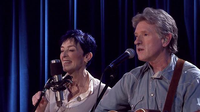 Nell Robinson & Jim Nunally Band