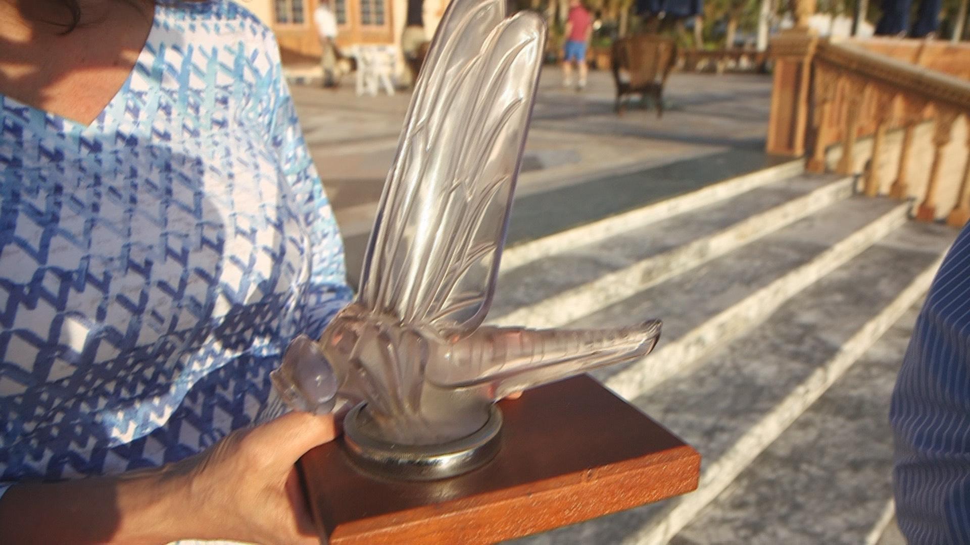 Appraisal Lalique "Grande Libellule" Hood Ornament, ca. 192 Antiques