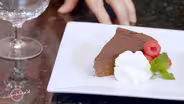 Flourless Chocolate Cake Made Easy