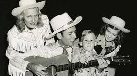 Video thumbnail: Country Music “The Hillbilly Shakespeare” (1945 – 1953)