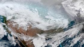 Video thumbnail: PBS NewsHour Why Midwest deep freeze may be an outcome of climate change