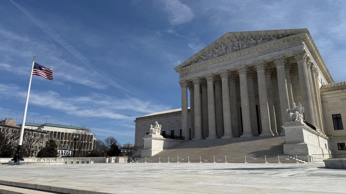 How a Supreme Court decision weakens the Voting Rights Act | PBS News ...